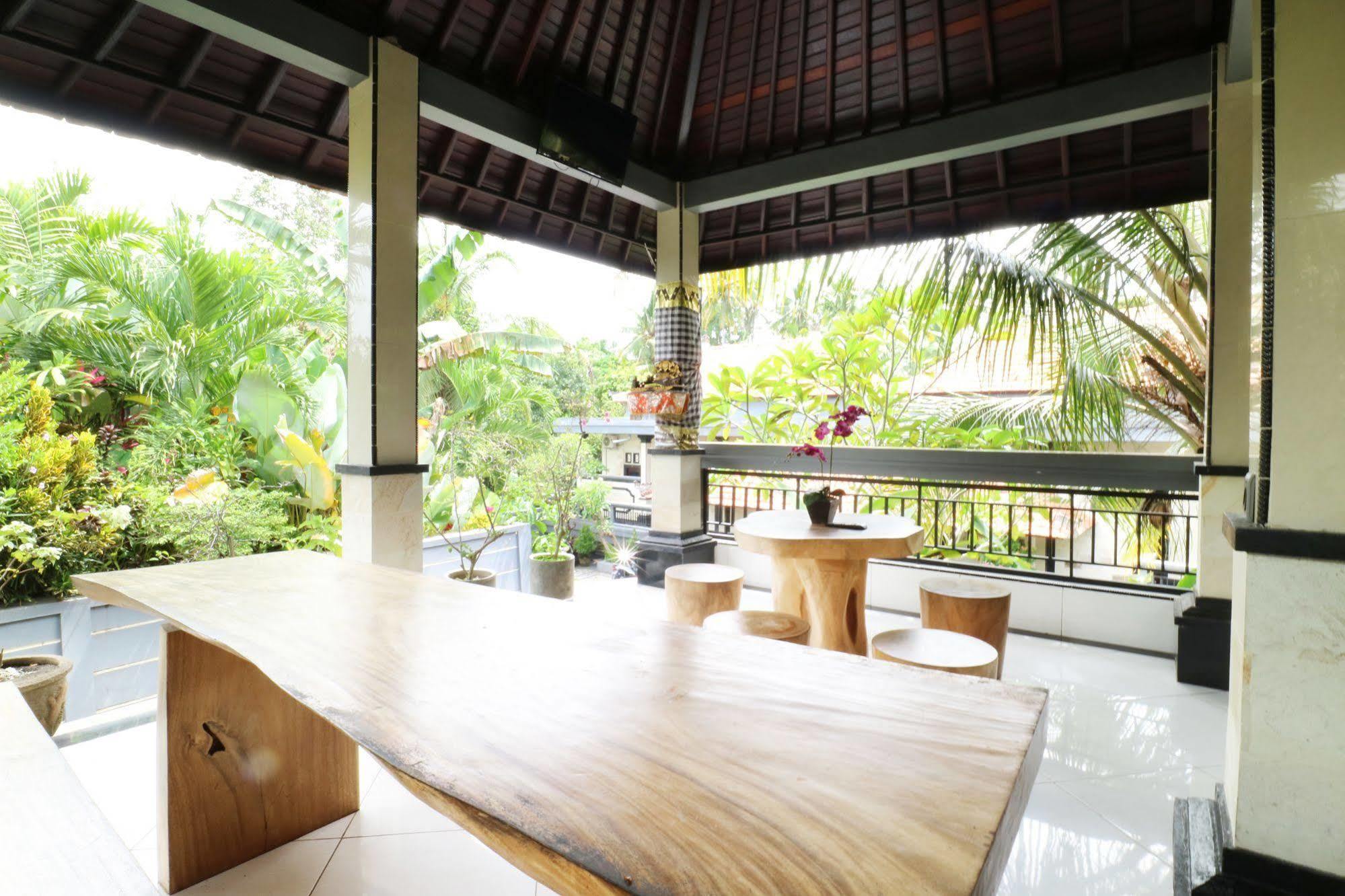 Oyo 91925 Ijo Eco Lodge Hotel Mengwi Bagian luar foto